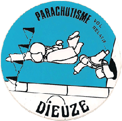 Autocollant 13° RDP Dieuze Parachutisme a été créé par le Sgt Deconinck au début des années 1980 pour la SMPS du 13° RDP   Source Patrick  Dupré 